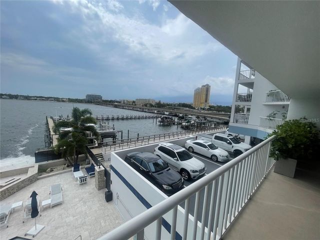 2 ADALIA AVENUE 302, Tampa, FL 33606