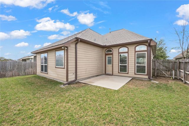 15471 Baker Meadow Loop, College Station, TX 77845