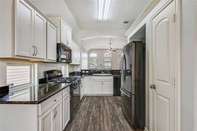 15471 Baker Meadow Loop, College Station, TX 77845