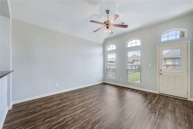 15471 Baker Meadow Loop, College Station, TX 77845