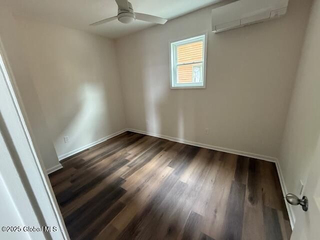 38 Glen Avenue, Amsterdam, NY 12010