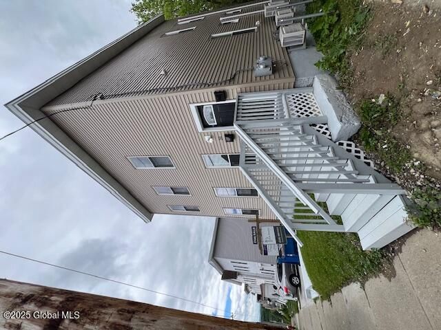 38 Glen Avenue, Amsterdam, NY 12010