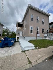 38 Glen Avenue, Amsterdam, NY 12010