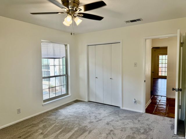 437 Sagecrest, San Antonio, TX 78232