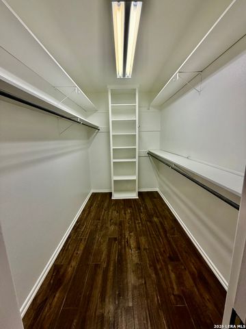 437 Sagecrest, San Antonio, TX 78232