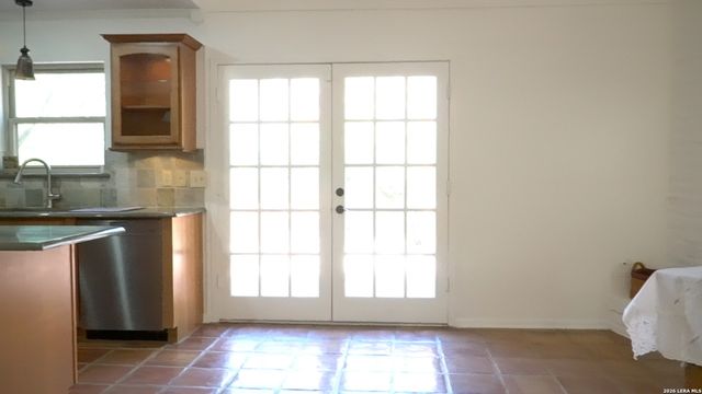 437 Sagecrest, San Antonio, TX 78232