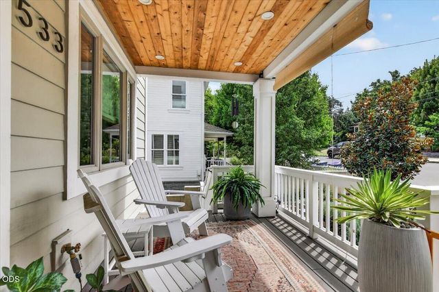 533 Fairview Street, Ashland, OR 97520