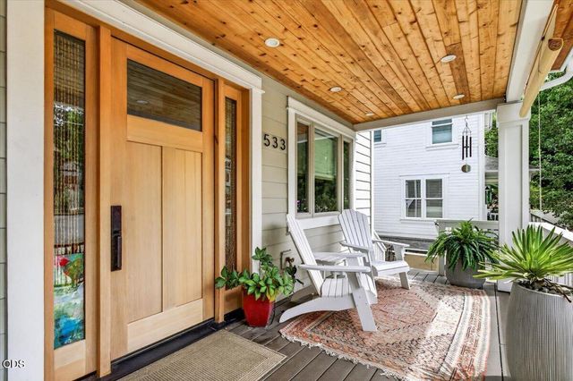 533 Fairview Street, Ashland, OR 97520