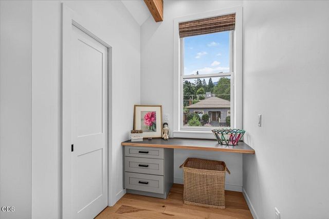 533 Fairview Street, Ashland, OR 97520