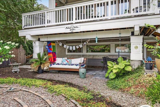533 Fairview Street, Ashland, OR 97520