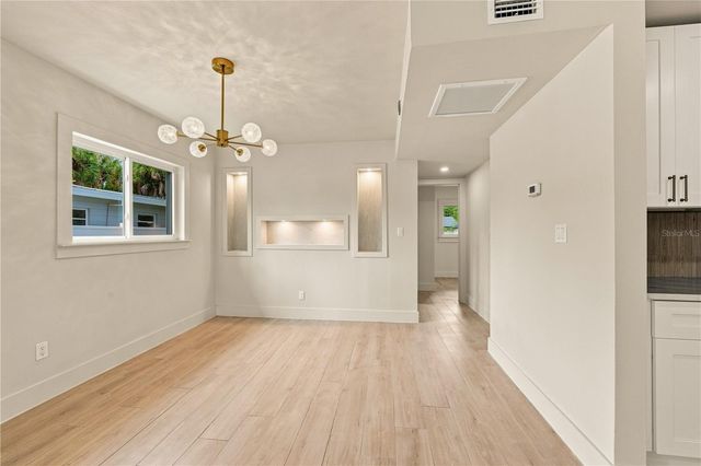 3946 HELENA STREET NE, St Petersburg, FL 33703