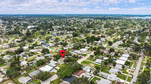 3946 HELENA STREET NE, St Petersburg, FL 33703