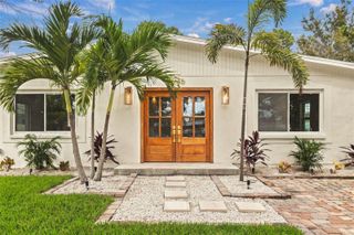 3946 HELENA STREET NE, St Petersburg, FL 33703