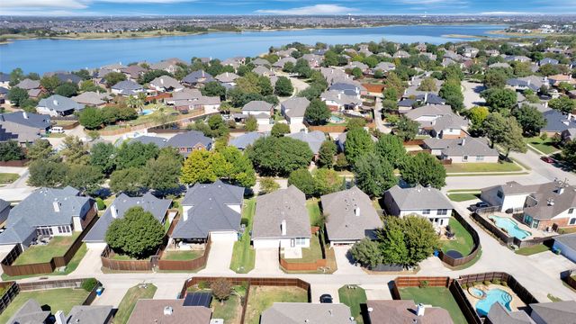 3833 Windward Drive, The Colony, TX 75056