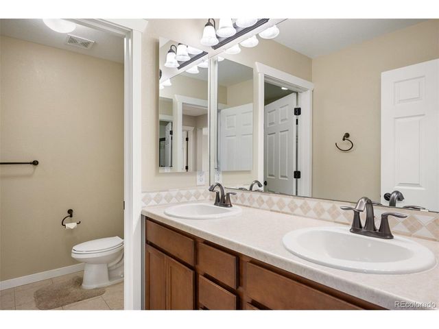 4421 Tanager Trl, Broomfield, CO 80023