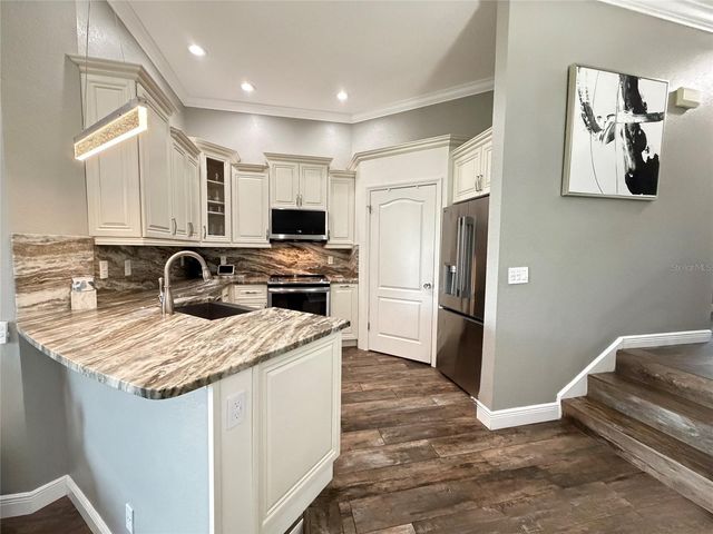 756 CORAL REEF DRIVE, Tampa, FL 33602