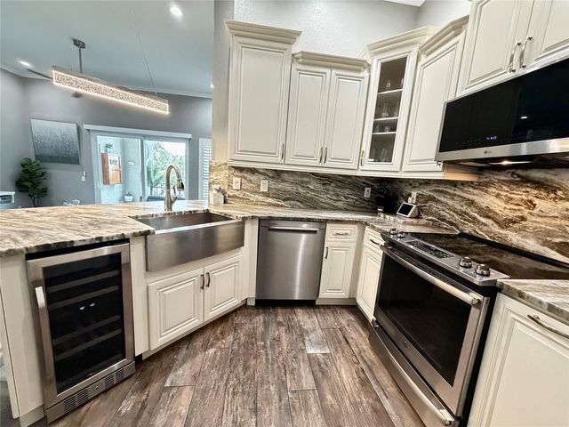 756 CORAL REEF DRIVE, Tampa, FL 33602