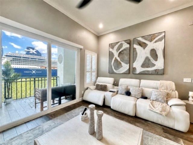 756 CORAL REEF DRIVE, Tampa, FL 33602