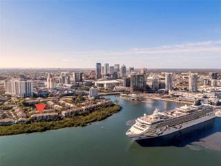 756 CORAL REEF DRIVE, Tampa, FL 33602