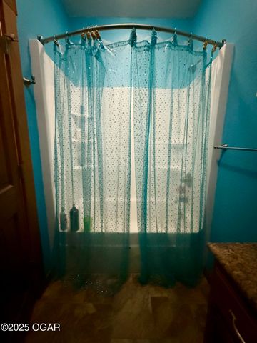 16133 Overlook Lane, Neosho, MO 64850