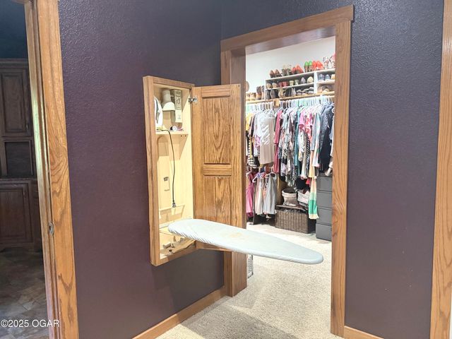 16133 Overlook Lane, Neosho, MO 64850