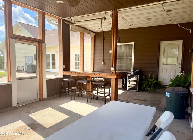 16133 Overlook Lane, Neosho, MO 64850