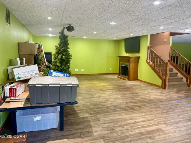 16133 Overlook Lane, Neosho, MO 64850