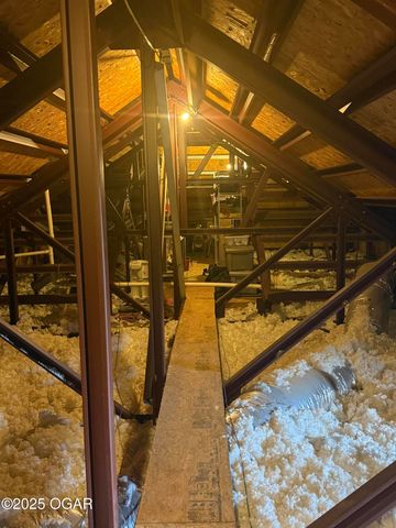 16133 Overlook Lane, Neosho, MO 64850