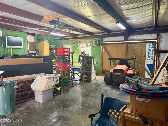 16133 Overlook Lane, Neosho, MO 64850