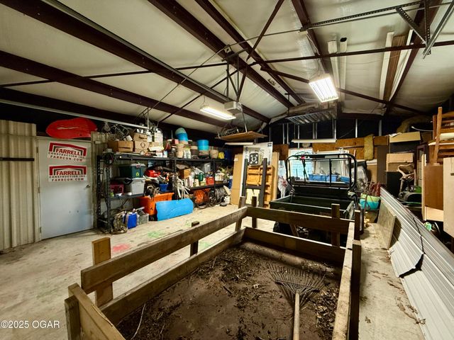 16133 Overlook Lane, Neosho, MO 64850