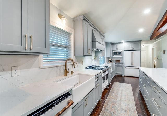 6121 Chesley Lane, Dallas, TX 75214