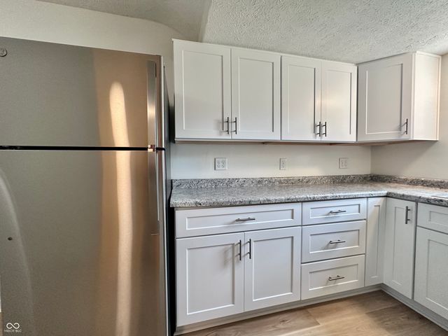 3461 Kansas Street, Indianapolis, IN 46241