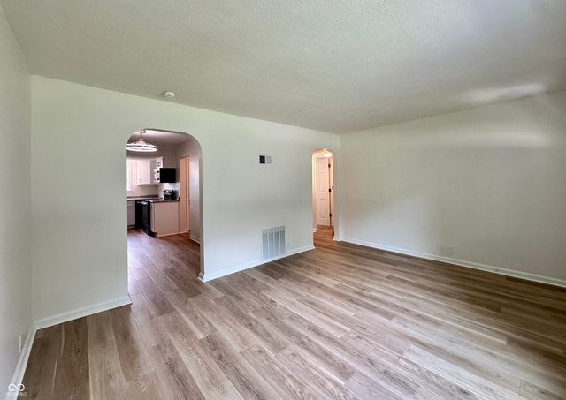 3461 Kansas Street, Indianapolis, IN 46241