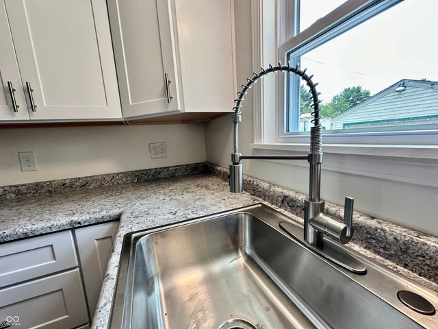 3461 Kansas Street, Indianapolis, IN 46241