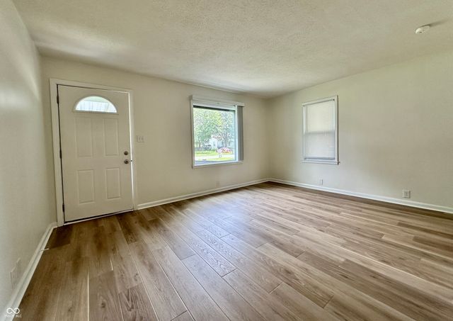 3461 Kansas Street, Indianapolis, IN 46241