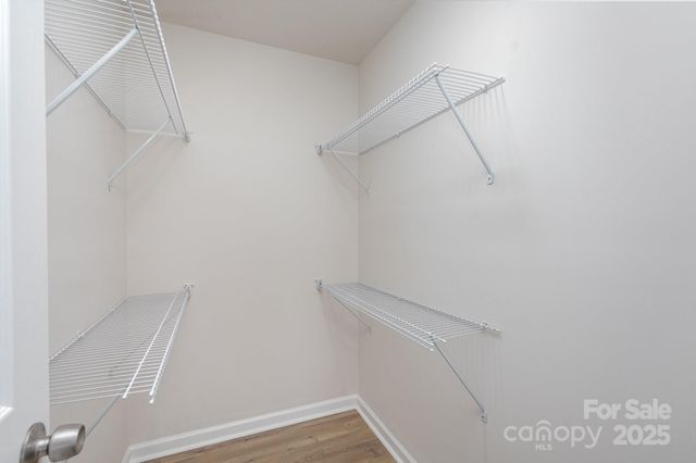 429 Dare Drive, Charlotte, NC 28206