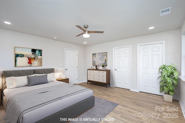 429 Dare Drive, Charlotte, NC 28206