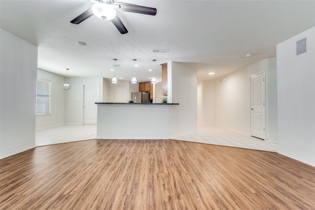 712 Hardwood Drive, Mckinney, TX 75069