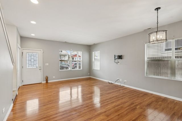 1337 S 49th Avenue, Cicero, IL 60804