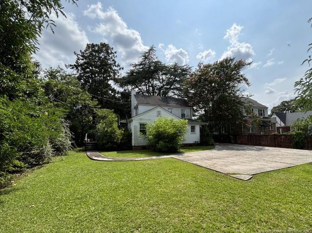 1516 Fort Bragg Road A, Fayetteville, NC 28305
