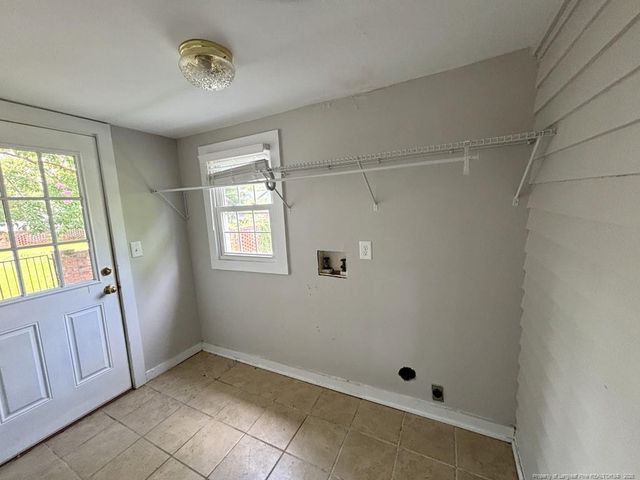1516 Fort Bragg Road A, Fayetteville, NC 28305