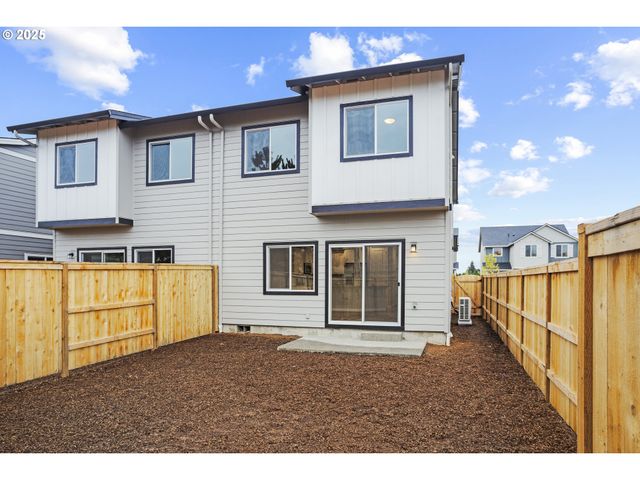 13437 Ne 86th St, Vancouver, WA 98682