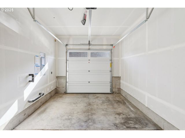 13437 Ne 86th St, Vancouver, WA 98682