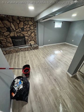 218 Melrose Drive, Hurricane, WV 25526
