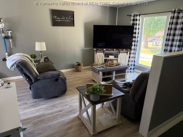 218 Melrose Drive, Hurricane, WV 25526