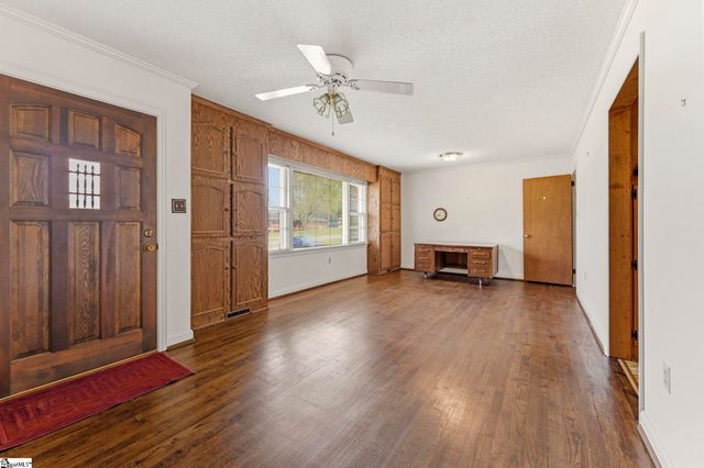 305 Nelson Drive, Anderson, SC 29621