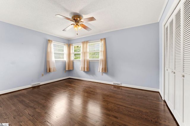 305 Nelson Drive, Anderson, SC 29621