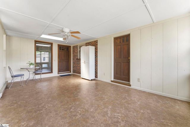 305 Nelson Drive, Anderson, SC 29621
