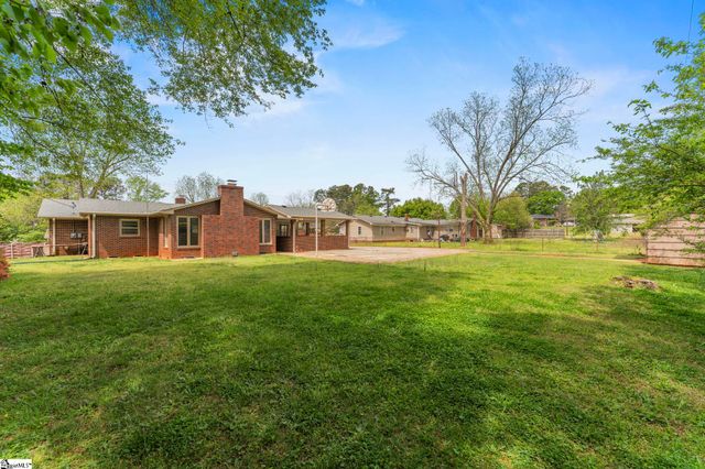 305 Nelson Drive, Anderson, SC 29621