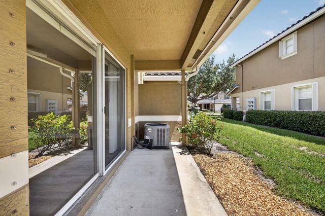 2786 SE Birmingham Drive, Stuart, FL 34994